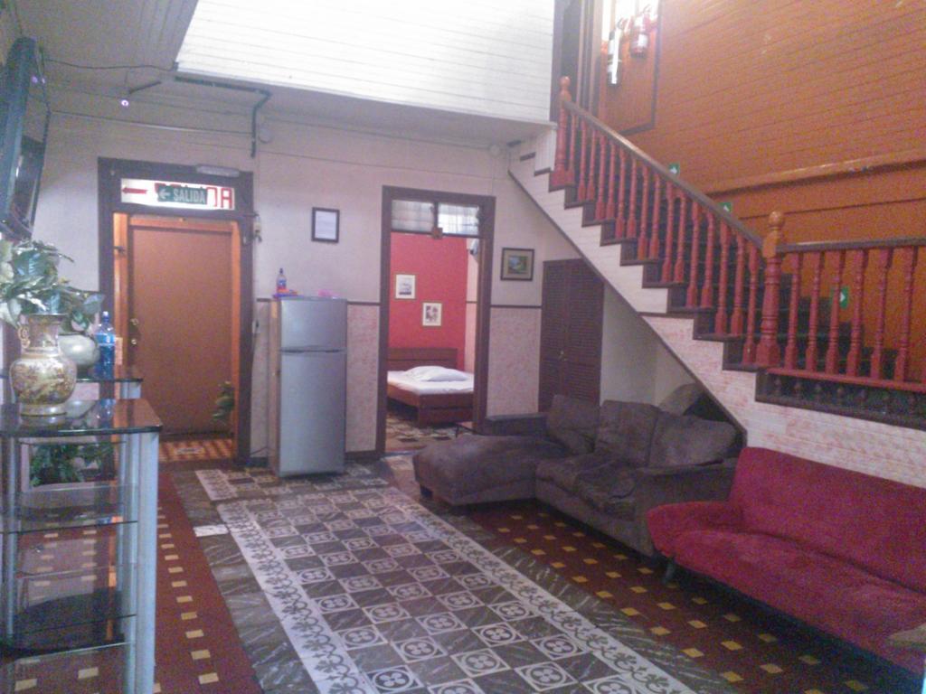 Hotel Bristol Сан Хосе Екстериор снимка